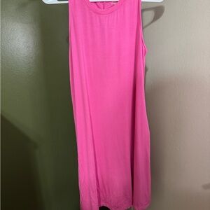 Time and Tru Fuchsia Top